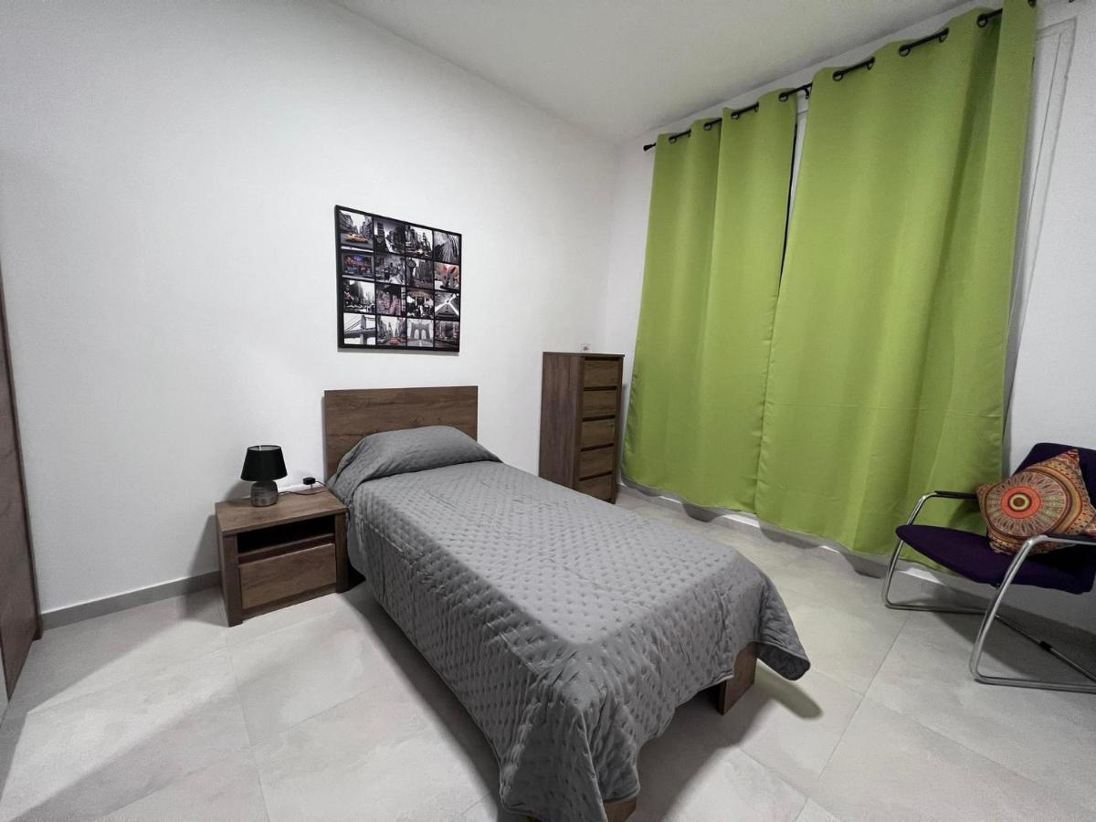 דירות מרססקלה Zenia Court מראה חיצוני תמונה