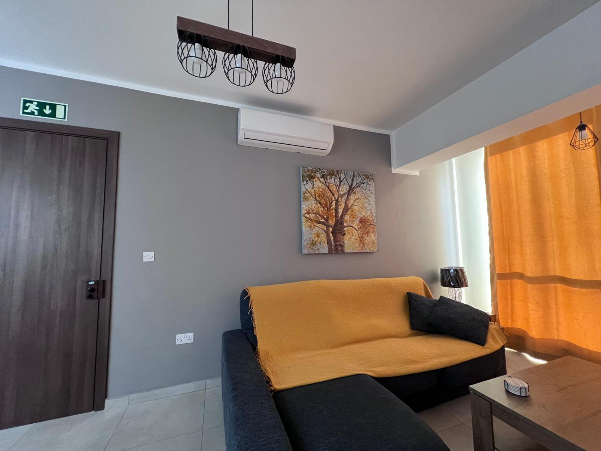 דירות מרססקלה Zenia Court מראה חיצוני תמונה