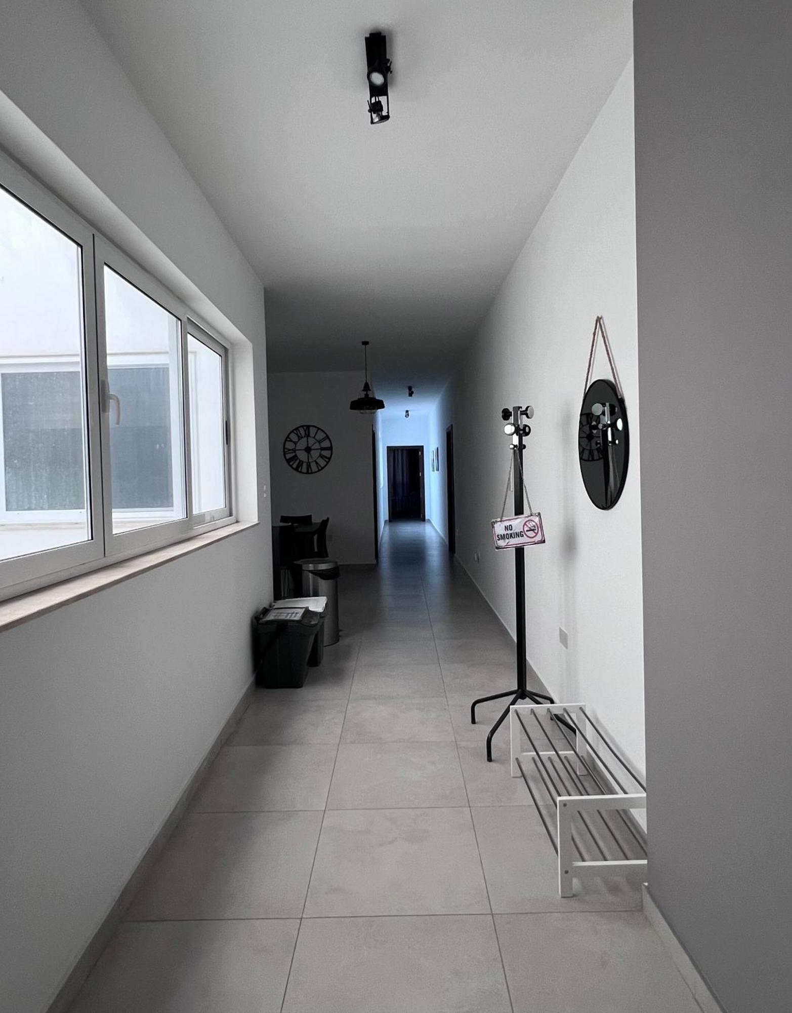 דירות מרססקלה Zenia Court מראה חיצוני תמונה